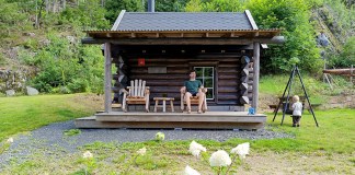 Norwegens grüne Wildnis entdecken: Familienurlaub auf der Moen Ranch