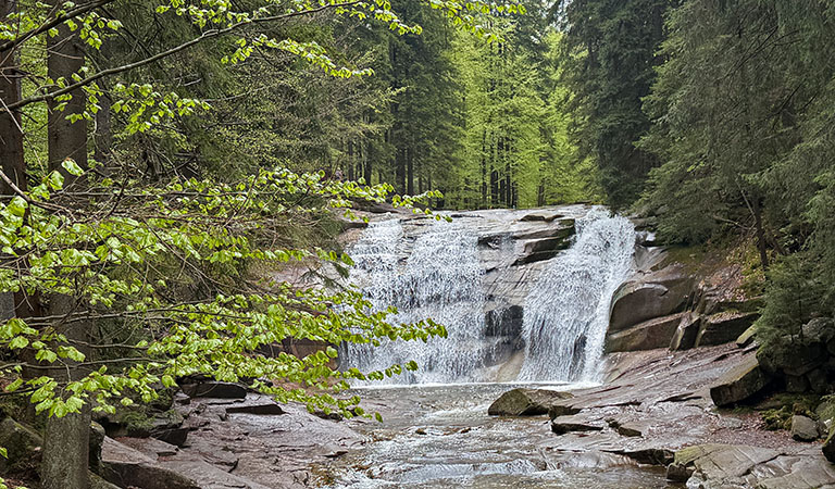 Der Wasserfall Mummelfall gilt als der wasserreichste Wasserfall des Riesengebirges in Tschechien.