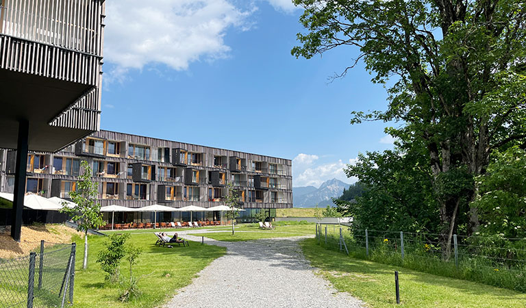 Das Falkensteiner Hotel in Vorarlberg bei Montafon in Österreich.